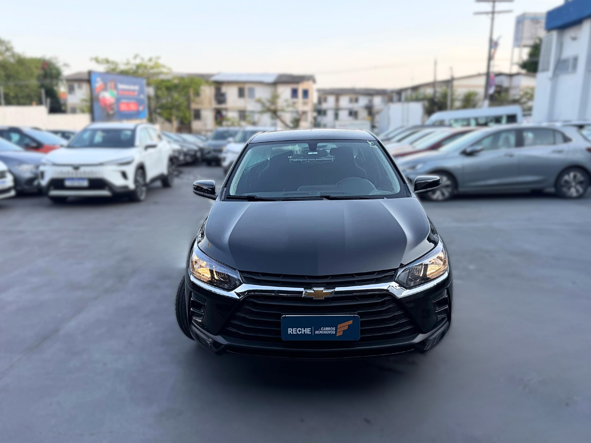 Chevrolet Onix 1.0 - foto 2