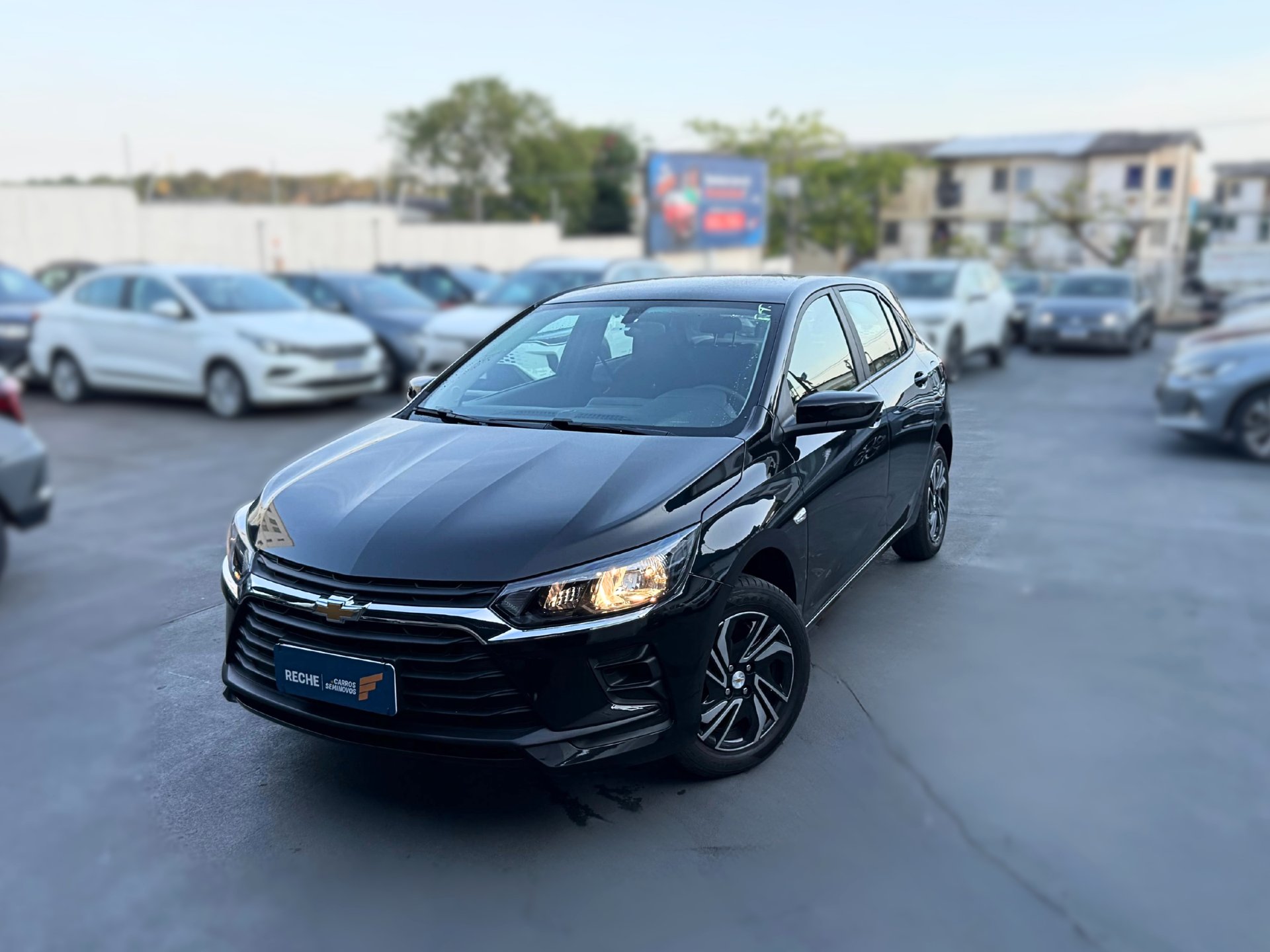 Chevrolet Onix 1.0 - foto 3